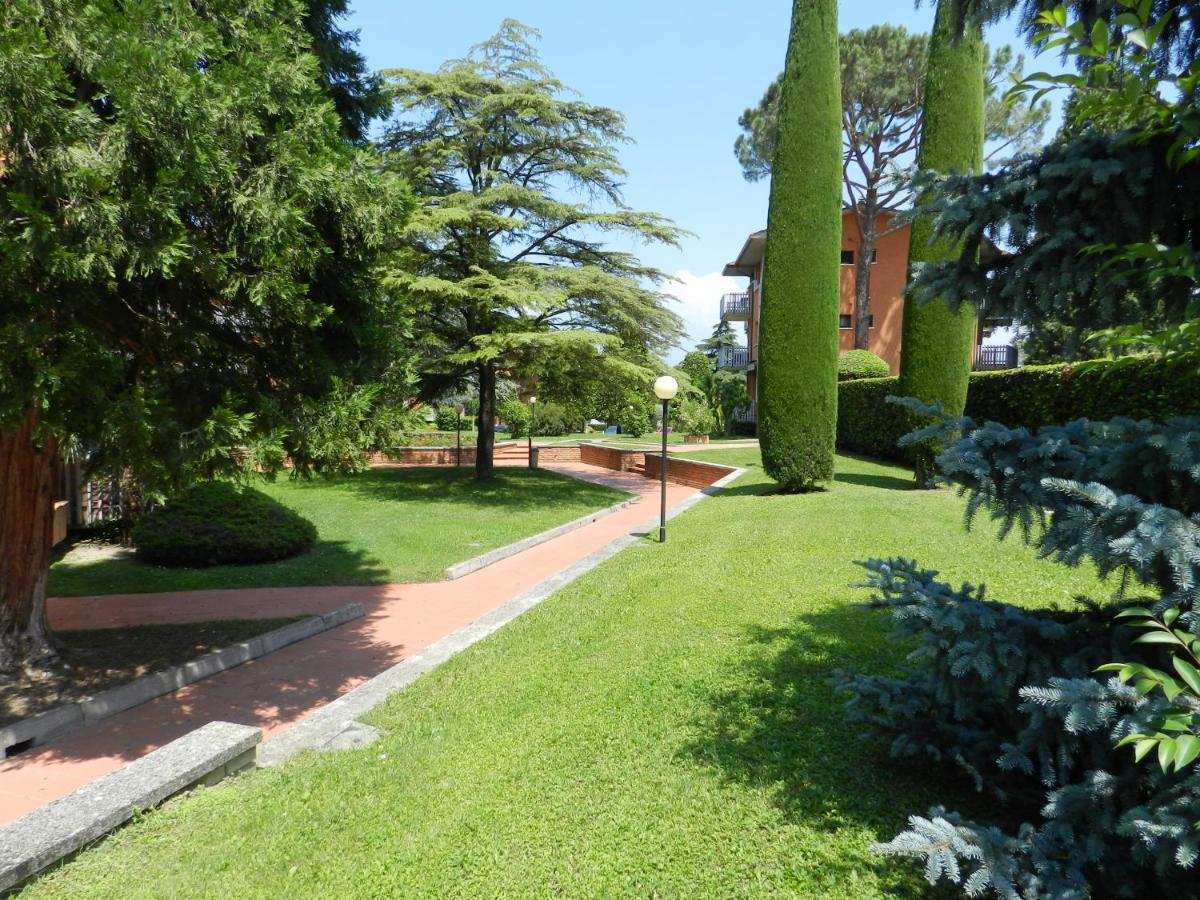 Al Girasole Apartment Peschiera del Garda Ngoại thất bức ảnh